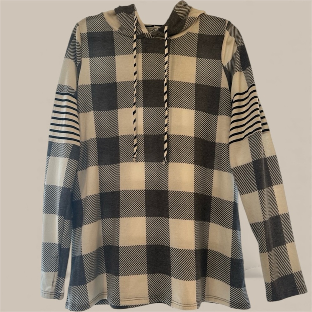 Sew in Love | Long Sleeve Plaid Hoodie